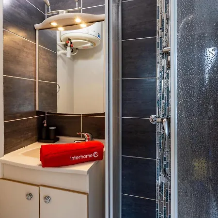 Apartamento La Bateliere By Interhome