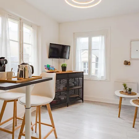 Apartamento La Bateliere By Interhome